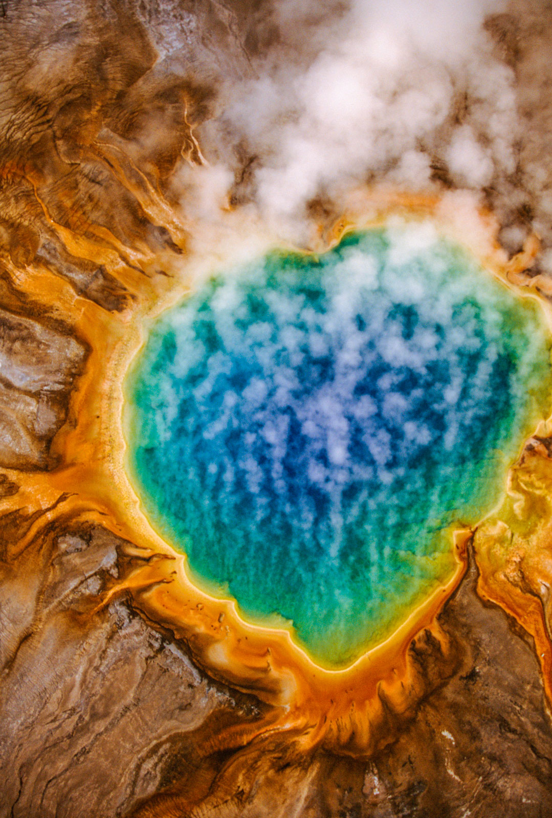 Grand Prismatic Spring, Yellowstone National Park, Wyoming, USA