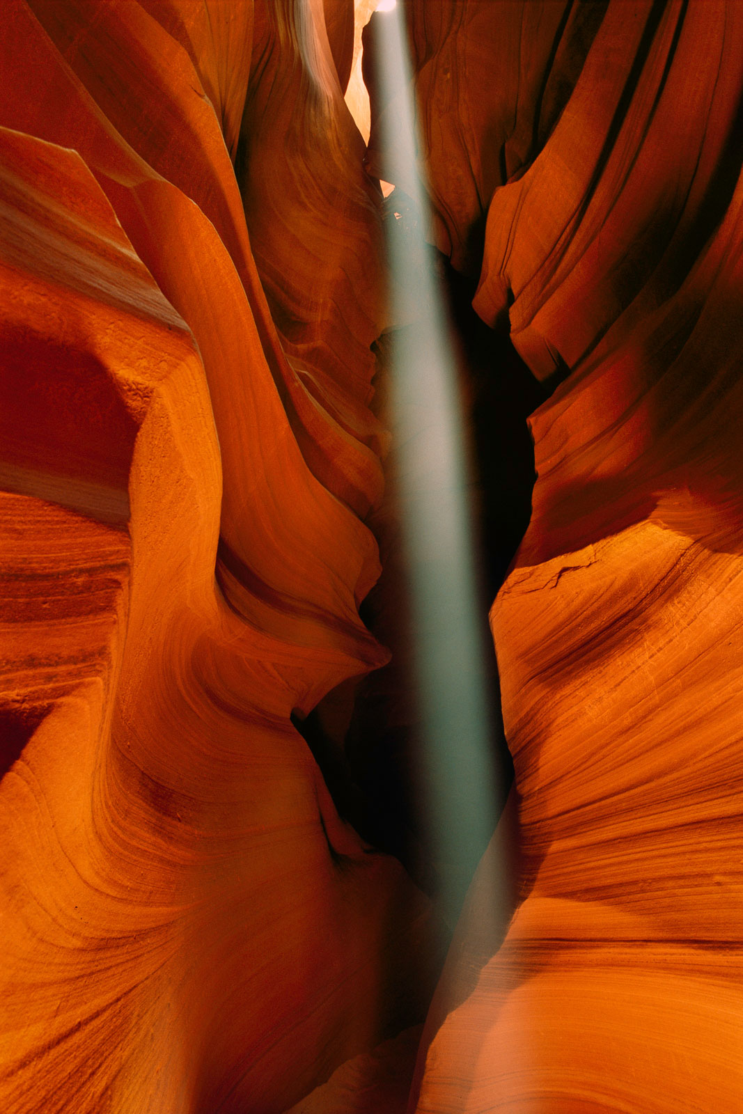 Shaft of light, Antelope Canyon, Arizona, USA